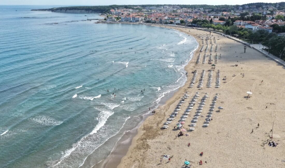 Kocaeli Büyükşehir Belediyesi’nin sahillerde görev yapan KOSKEM ekipleri, yaz sezonu