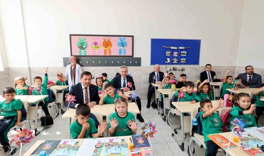 Konya Valisi İbrahim Akın, Karatay Kaymakamı Cengiz Ayhan, Karatay Belediye