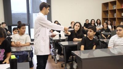 İstanbul'da Maltepe Belediyesi, sosyal belediyecilik anlayışıyla hayata geçirdiği eğitim desteği