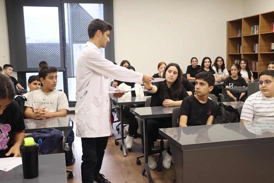 İstanbul'da Maltepe Belediyesi, sosyal belediyecilik anlayışıyla hayata geçirdiği eğitim desteği