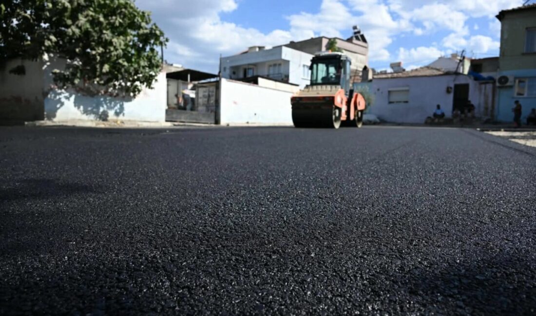 Manisa Büyükşehir Belediyesi, Salihli ilçesinde yol bakım ve yenileme çalışmalarını