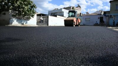 Manisa Büyükşehir Belediyesi, Salihli ilçesinde yol bakım ve yenileme çalışmalarını