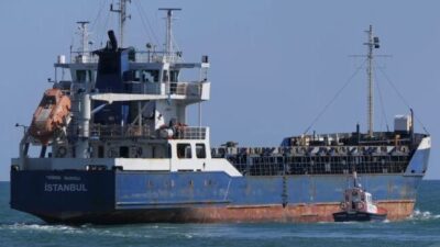 Marmara Denizi'nde iki ticari geminin çarpışmasıyla gündeme gelen "Tuğberk İmamoğlu"nun