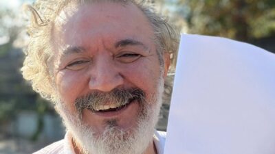 Oyuncu ve mizah yazarı Müfit Can Saçıntı, hakkında yapılan şikayet