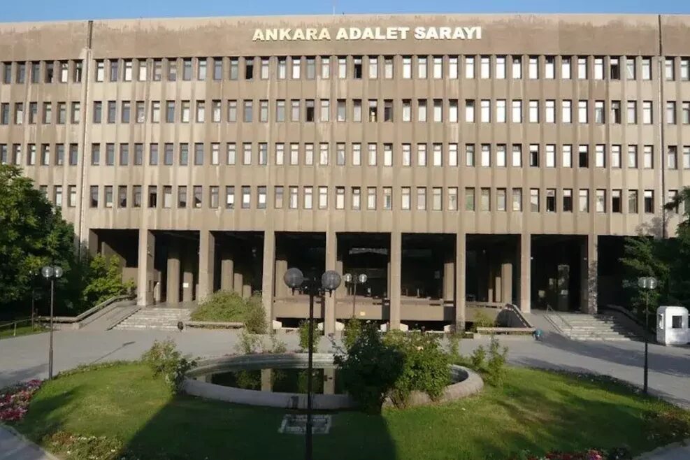 Ankara Cumhuriyet Başsavcılığı, eski Belediye Başkanı İbrahim Melih Gökçek'in şüpheli