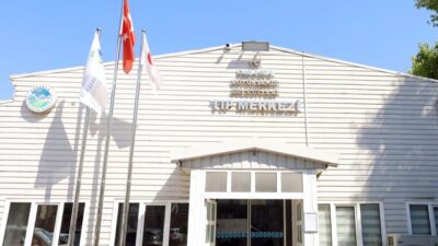Sakarya Büyükşehir Belediyesi Tıp Merkezi bünyesinde Üroloji Polikliniği hizmete başladı.