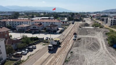 Sakarya Büyükşehir Belediyesi, ulaşımda kalıcı çözümler üretmek ve mevcut güzergâhlara