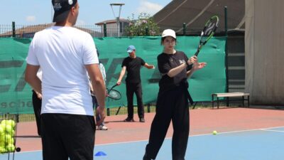 Sakarya Büyükşehir Belediyesi tarafından çocuklara yönelik gerçekleştirilecek Sonbahar Spor Okulu
