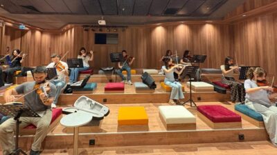 Sakarya Büyükşehir Belediyesi’nin gençleri sanat ve müzikle buluşturduğu Yaz Müzik