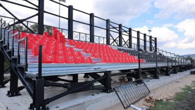 Sakarya Büyükşehir Belediyesi’nin Sapanca Kurtköy’e kazandıracağı FIFA standartlarındaki futbol sahasında