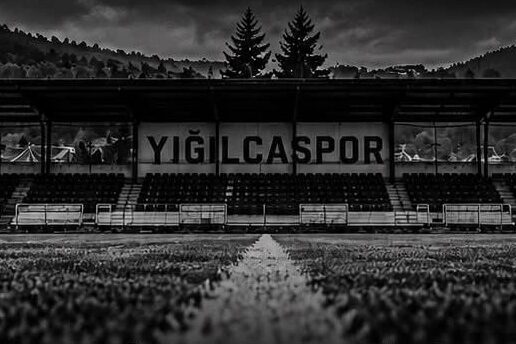 Yığılcaspor Kulübü, sahada elde ettiği bir üst lige çıkma hakkının