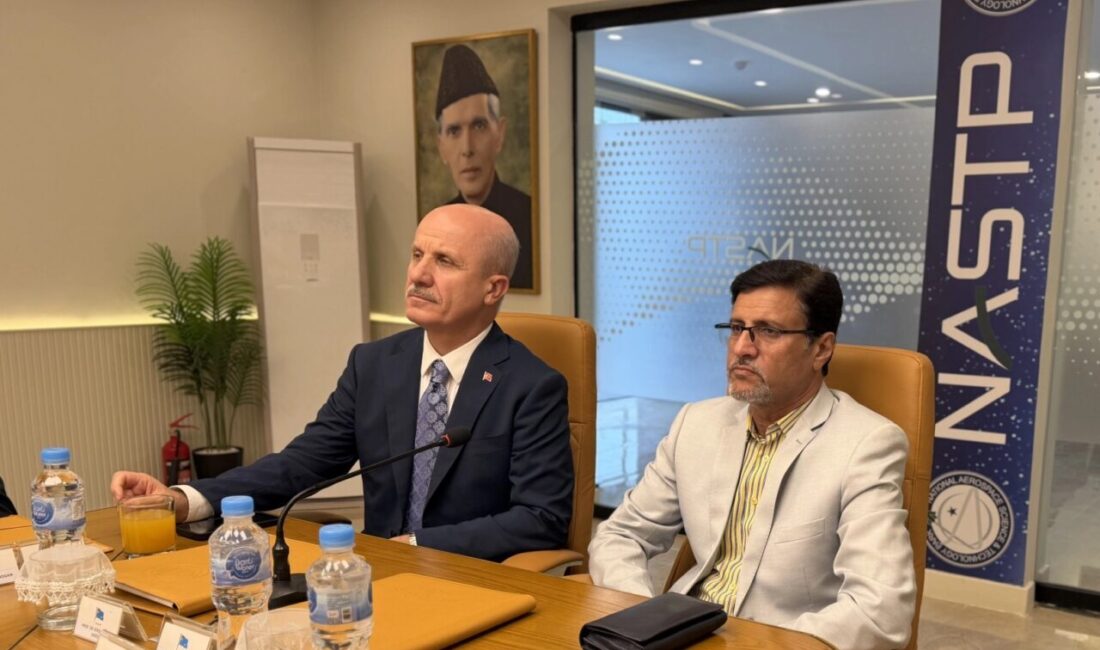YÖK Başkanı Erol Özvar, üniversite-sanayi iş birliğinin stratejik önemine dikkat