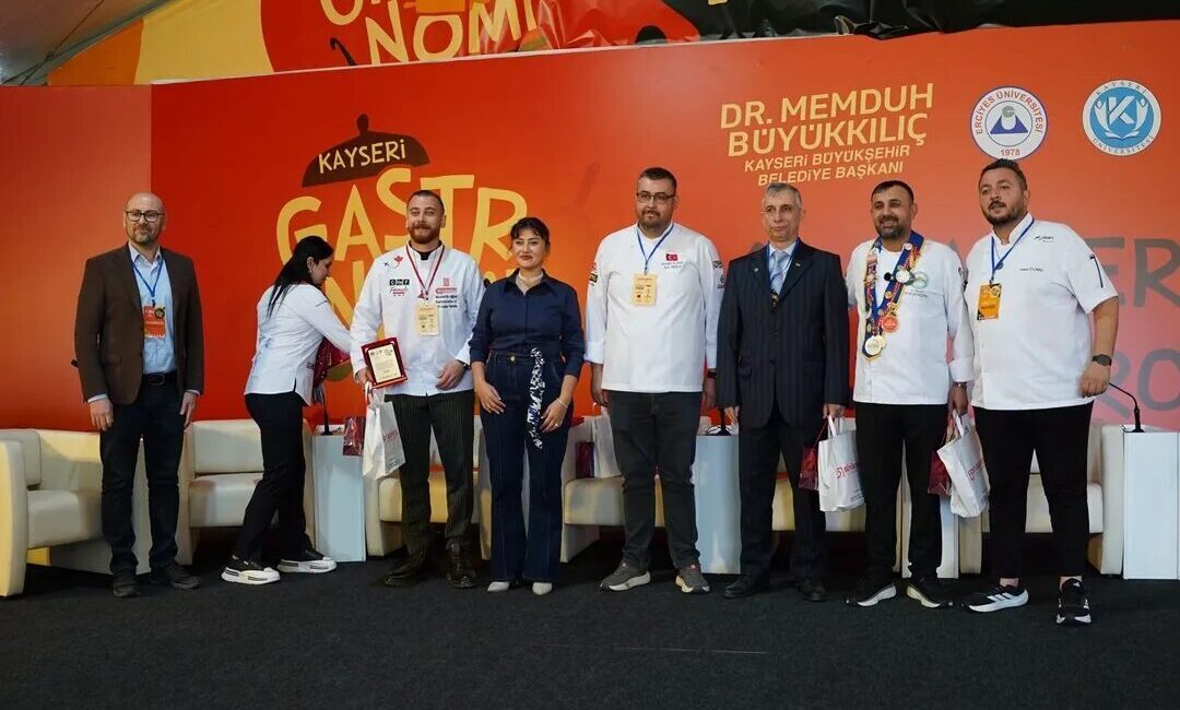 Kayseri Büyükşehir Belediyesi öncülüğünde düzenlenen 4. Kayseri Gastronomi Günleri, ikinci