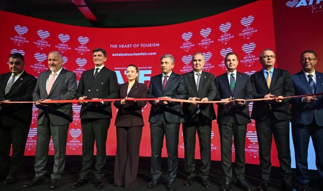 Balıkesir Büyükşehir Belediye Başkanı Ahmet Akın, Uluslararası Antalya Turizm Fuarı’na