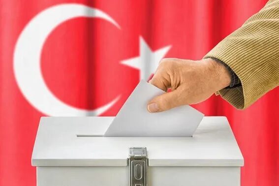 Anket şirketlerinin kamuoyuna açıkladığı anket sonuçlarına güven azaldı. Telefonla yapılan
