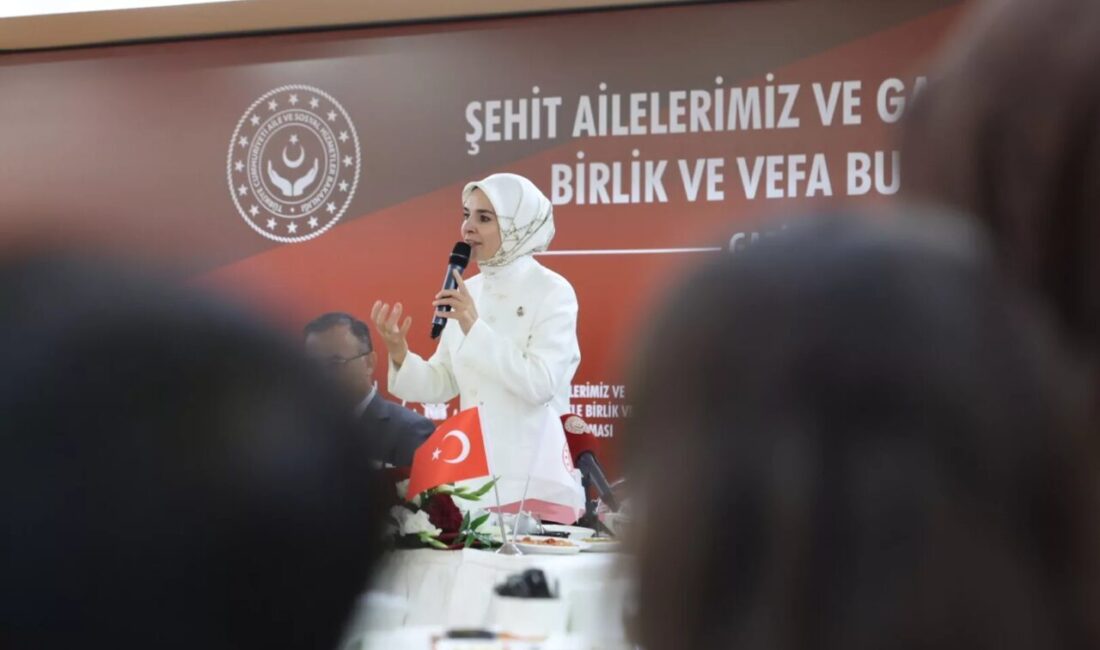 Aile ve Sosyal Hizmetler Bakanı Mahinur Özdemir Göktaş, Gaziantep’te şehit