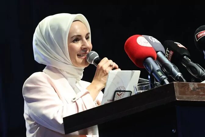 15 yaş altına sosyal medya kısıtlaması gelmesine yönelik bugünkü Resmi