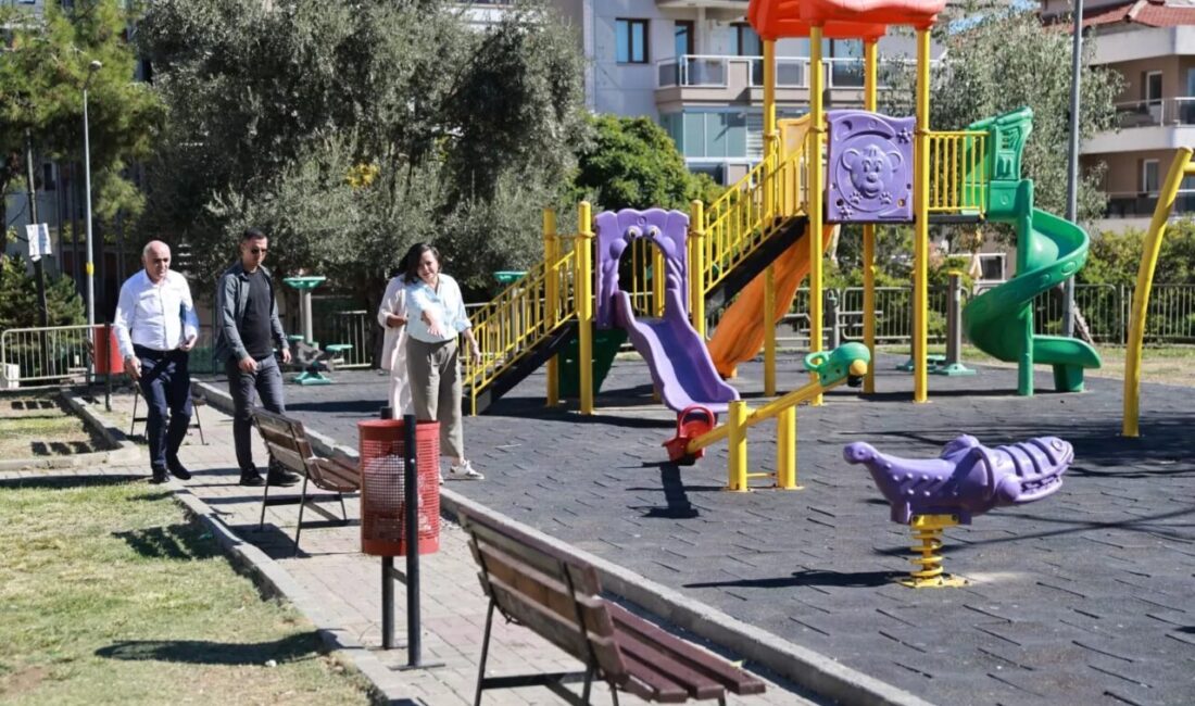 Karabağlar Belediye Başkanı Helil Kınay, ilçenin 58 mahallesinde muhtarlarla birlikte