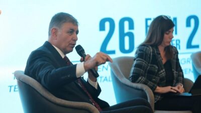 COP31’e hazırlık kapsamında Gaziantep’te düzenlenen yerel iklim eylemi toplantısında konuşan