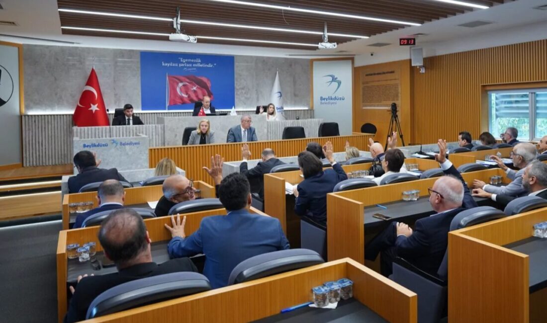 İstanbul'da Beylikdüzü Belediyesi Ekim ayı Meclis Toplantısı’nın 2. birleşiminde görüşülen