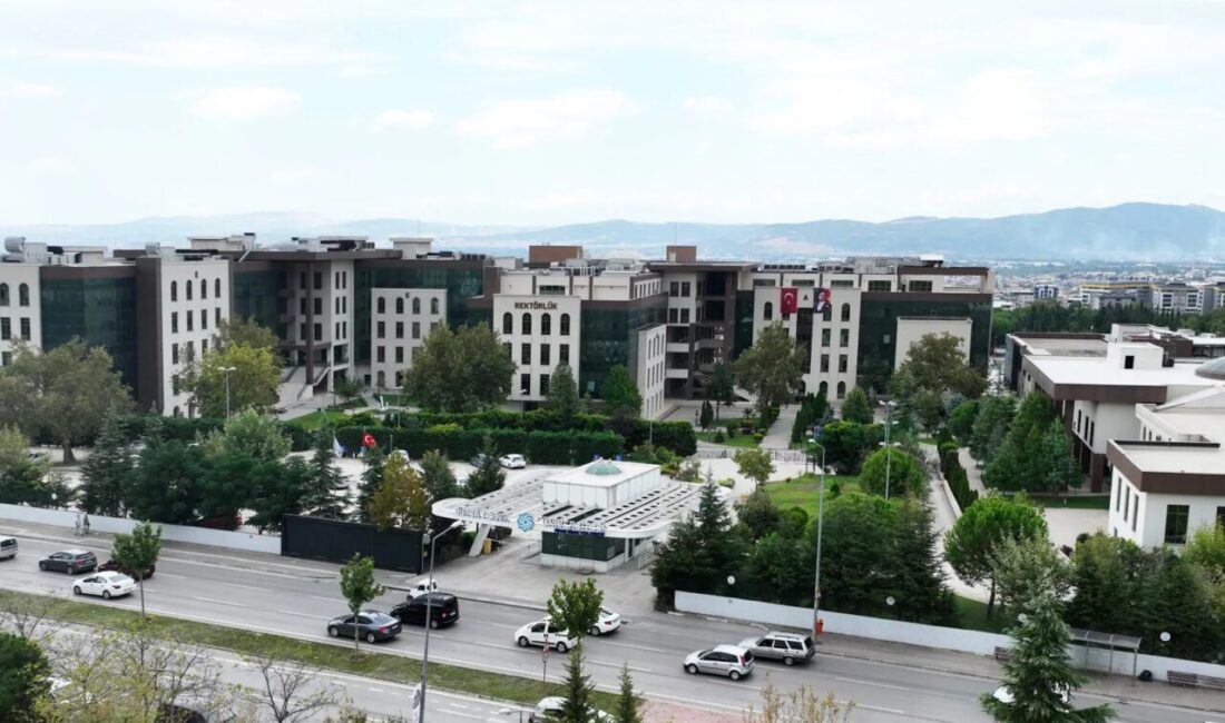 Bursa Teknik Üniversitesi (BTÜ), Yükseköğretim Kurulu (YÖK) koordinasyonunda COP31 kapsamında