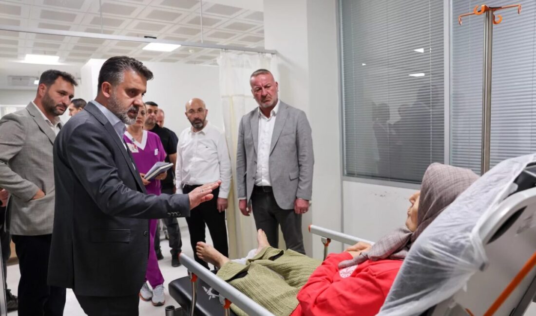 Bursa Büyükşehir Belediye Başkan Vekili Şahin Biba, Manisa’nın Akhisar ilçesinde