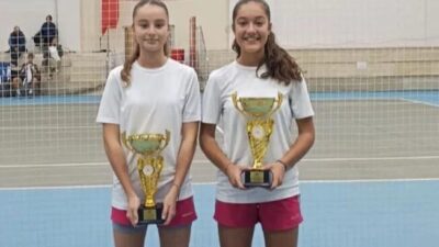 Osmangazi Belediyespor’un genç raketleri, Afyonkarahisar’da düzenlenen 14 Yaş Kış Kupası’nda