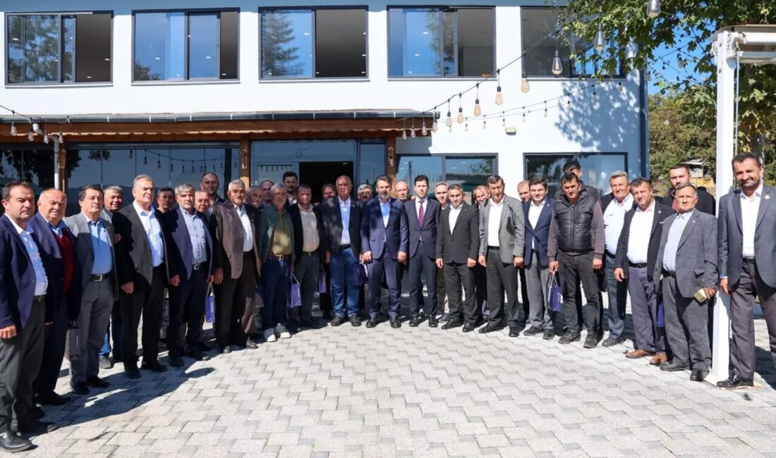 Bursa Büyükşehir Belediye Başkan Vekili Şahin Biba, Büyükorhan ilçesi muhtarlarıyla