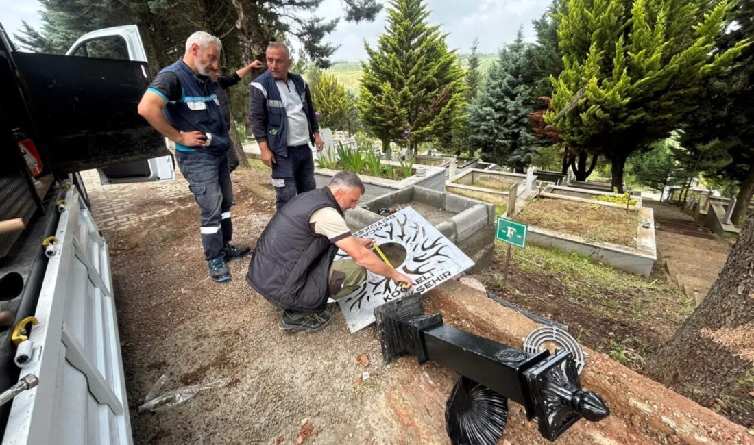 Kocaeli Büyükşehir Belediyesi, kent genelindeki mezarlıklarda periyodik bakım ve onarım