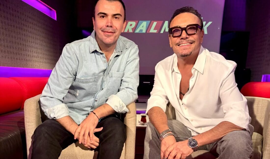 Cenk Eren, Serhat Tekin'in programında müzik dünyasındaki kıskançlıklardan, Aleyna Tilki
