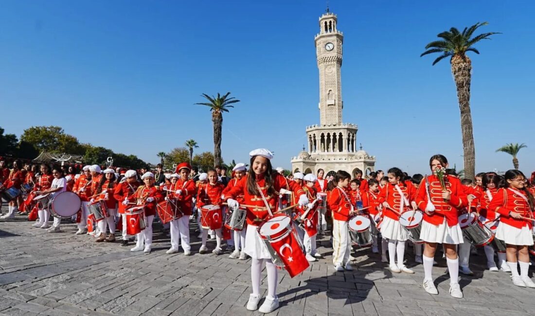 Cumhuriyetimizin kuruluşunun 103. yıl dönümü kutlamaları kapsamında İzmir Valiliğinin himayelerinde