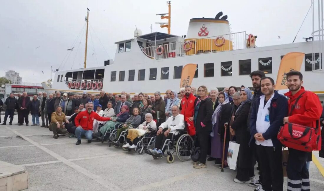 1 Ekim Dünya Yaşlılar Günü kapsamında İBB’ye bağlı Darülaceze’de kalan