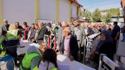 Denizli Büyükşehir Belediyesi’nin artan yem maliyetlerine karşı üreticiyi desteklemek ve