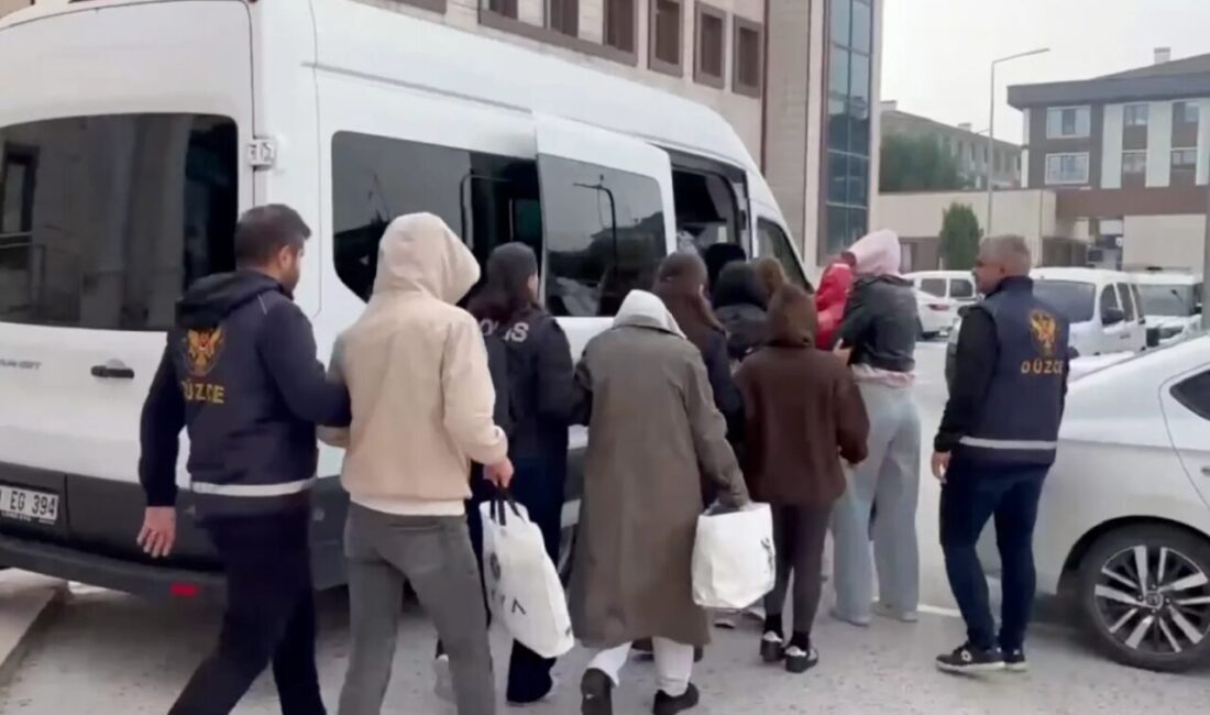 Düzce’de masaj salonlarında fuhuş yapıldığı yönündeki ihbarlar üzerine düzenlenen operasyonda