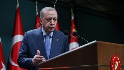 Cumhurbaşkanı Erdoğan, Kabine Toplantısı sonrası emeklilerin durumunu iyileştirmek için 2027