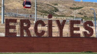 Kayseri Büyükşehir Belediyesi’nin Erciyes Kayak Merkezi’ni dört mevsim turizm destinasyonu
