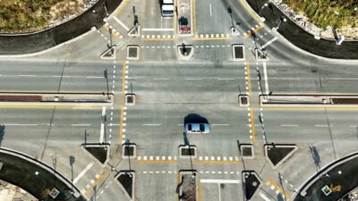 Eskişehir Büyükşehir Belediyesi, Aşağı Söğütönü Mahallesi’ndeki bulvarlarda yol çizgi ve