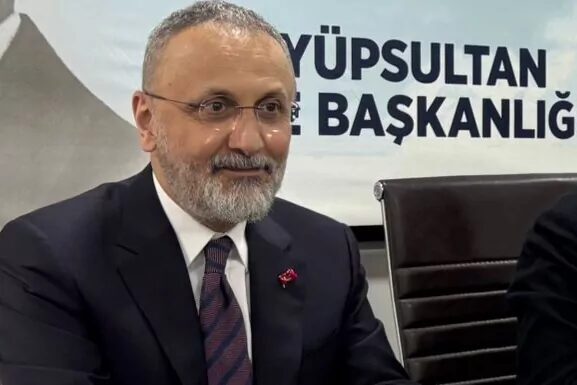Ankara Cumhuriyet Başsavcılığı, aralarında Eyüpsultan Belediye Başkanı Mithat Bülent Özmen’in