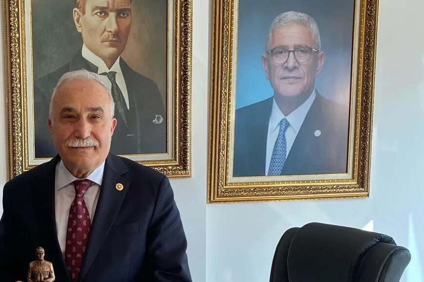 Ankara Milletvekili Ahmet Eşref Fakıbaba, İYİ Parti Genel Başkanı Müsavat