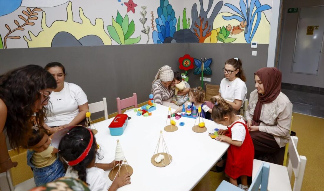 İzmir Bornova Belediye Başkanı Ömer Eşki, Türkiye'nin en köklü eğitim kurumlarından
