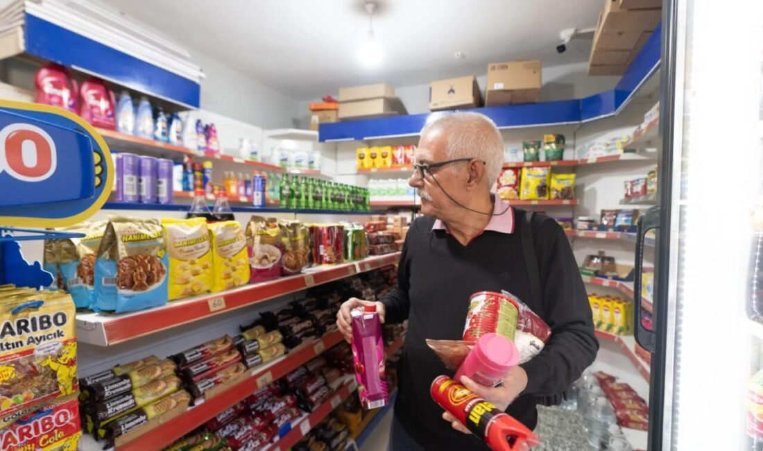 İzmir Büyükşehir Belediyesi, ekonomik koşullar nedeniyle temel ihtiyaçlarını karşılamakta zorlanan