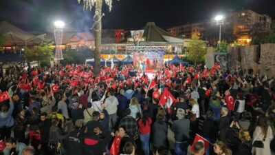 Karabağlar Belediyesi, Cumhuriyet’in 103. yılını dört güne yayılan etkinliklerle kutladı.