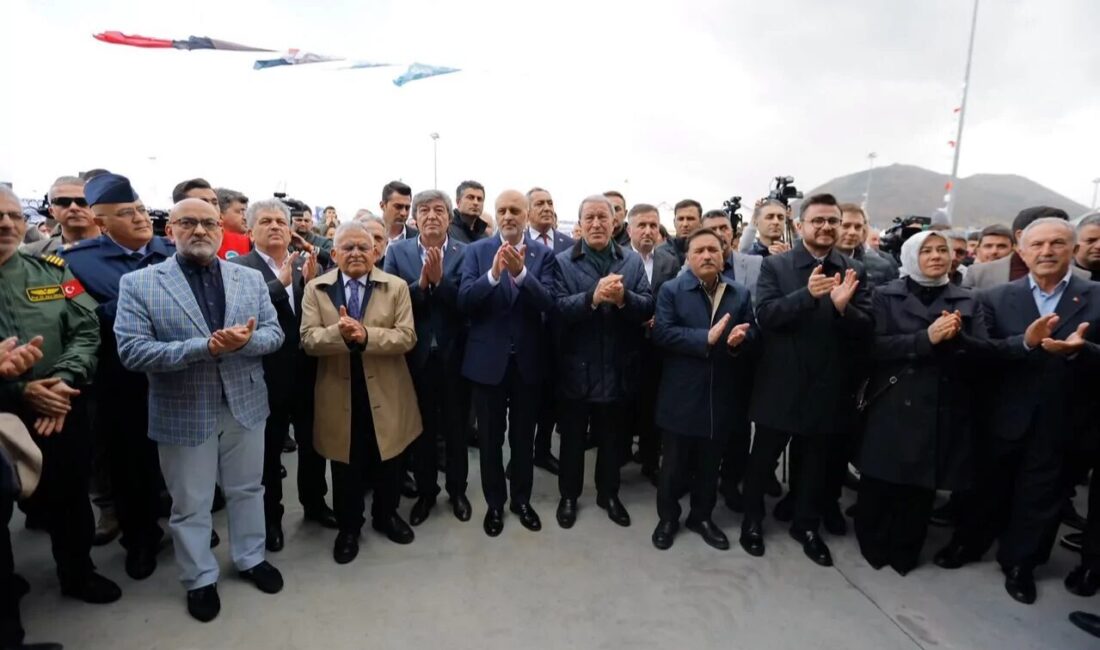 Kayseri Büyükşehir Belediyesi ile TÜBİTAK iş birliğinde düzenlenen Kayseri 8.