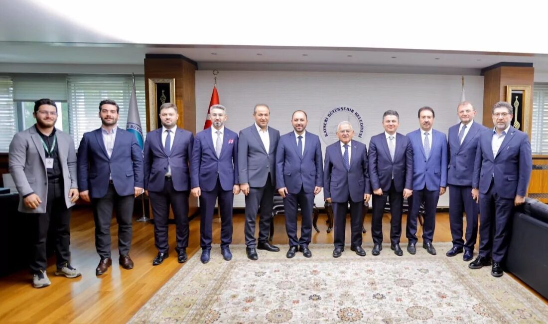Kayseri Büyükşehir Belediye Başkanı Dr. Memduh Büyükkılıç, toplum sağlığının korunması,