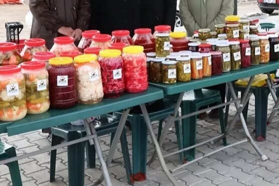 Kayseri Kocasinan Belediyesi’nin şehir merkezinde hayata geçirdiği kadın girişimcileri destekleme