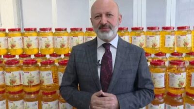 Kayseri Kocasinan Belediye Başkanı Ahmet Çolakbayrakdar’ın bizzat ekimini ve hasadını