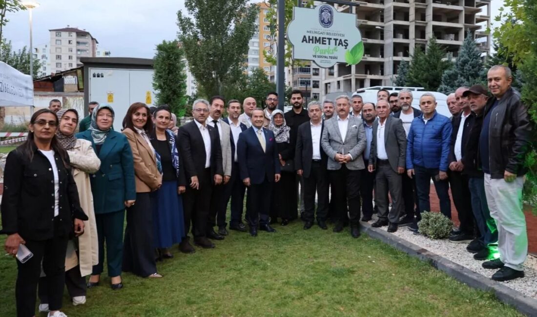 Kayseri Melikgazi Belediyesi'nin Yıldırım Beyazıt Mahallesi'nde 12 bin metrekarelik büyük