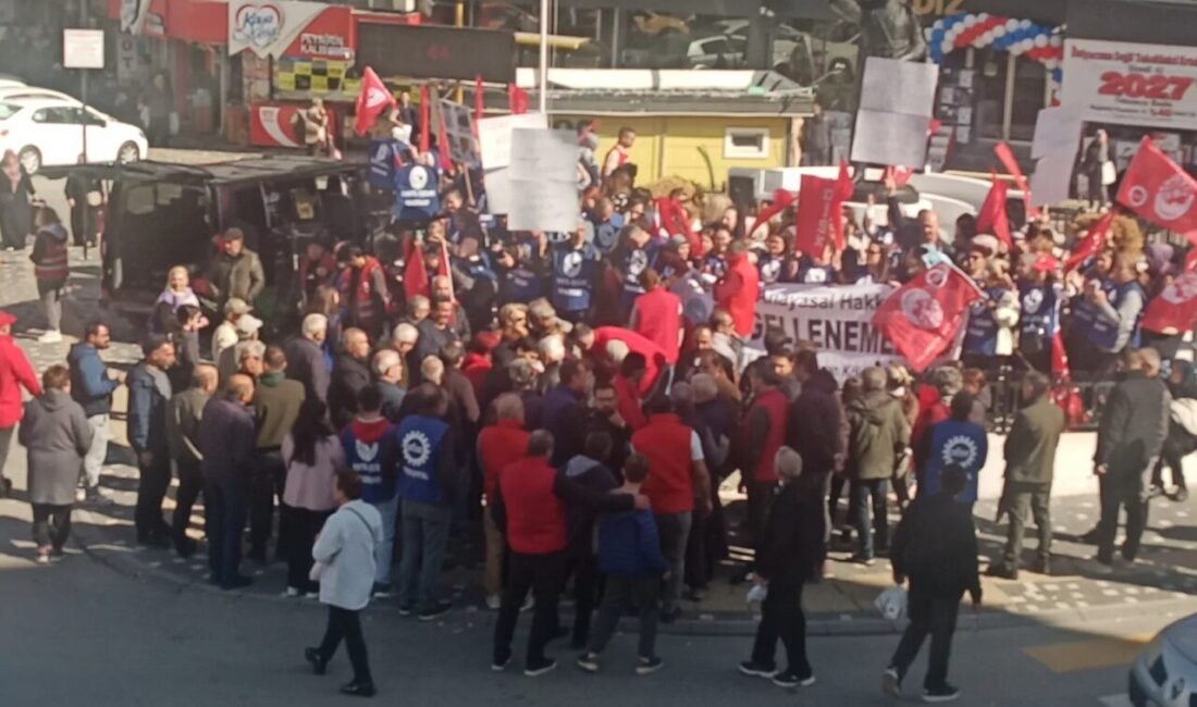 DİSK Tekstil İşçileri Sendikası, TYH Tekstil’de işten çıkarıldıklarını belirten çalışanlar