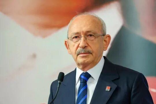 CHP Genel Başkanı Kemal Kılıçdaroğlu, Mersin Büyükşehir Belediye Başkanı Vahap