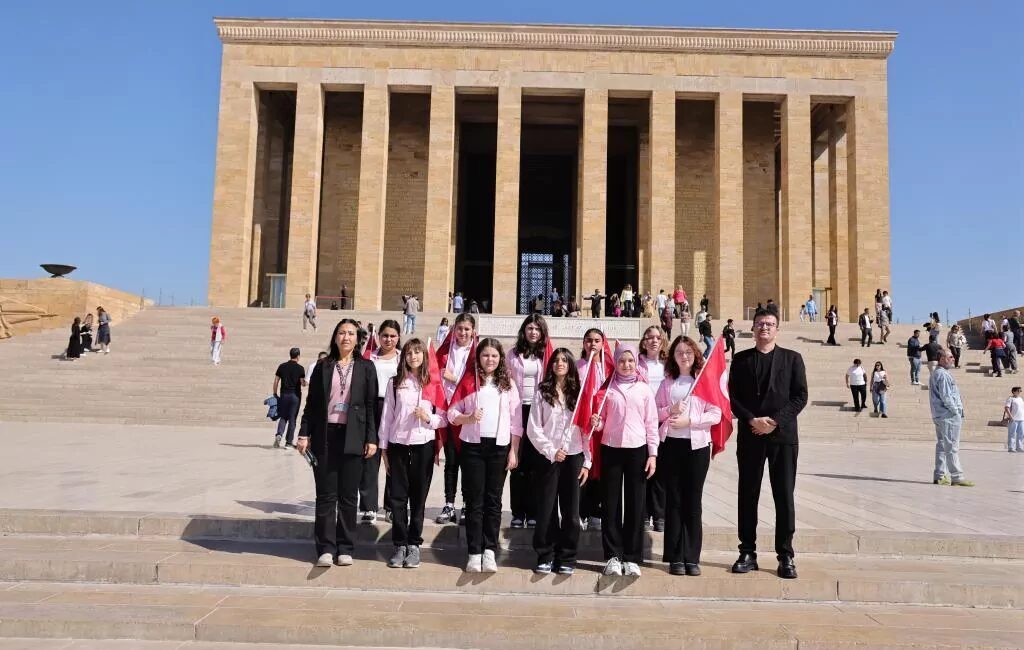 Kütahya Belediyesi, 11 Ekim Dünya Kız Çocukları Günü kapsamında kız